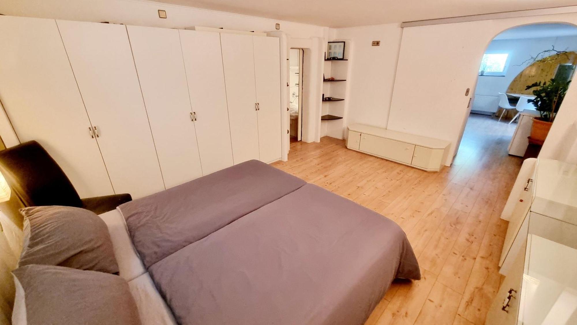Ruheoase Am Waldrand - Auf 90Qm Sind Nicht Nur Die Eltern Und Bis Zu 5 Kinder Willkommen, Auch Hunde Und Katzen Sind Willkommen Laichingen Exterior photo